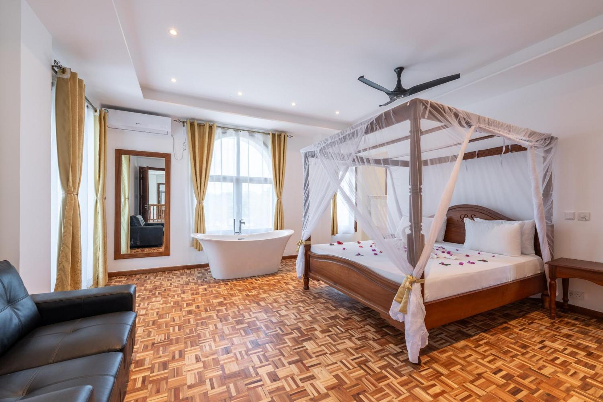 Villa Branca Diani Boutique Luxury & Personalized Service ディアニ・ビーチ エクステリア 写真