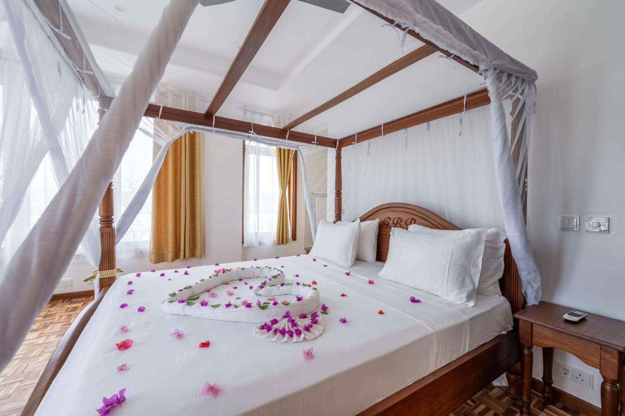 Villa Branca Diani Boutique Luxury & Personalized Service ディアニ・ビーチ エクステリア 写真