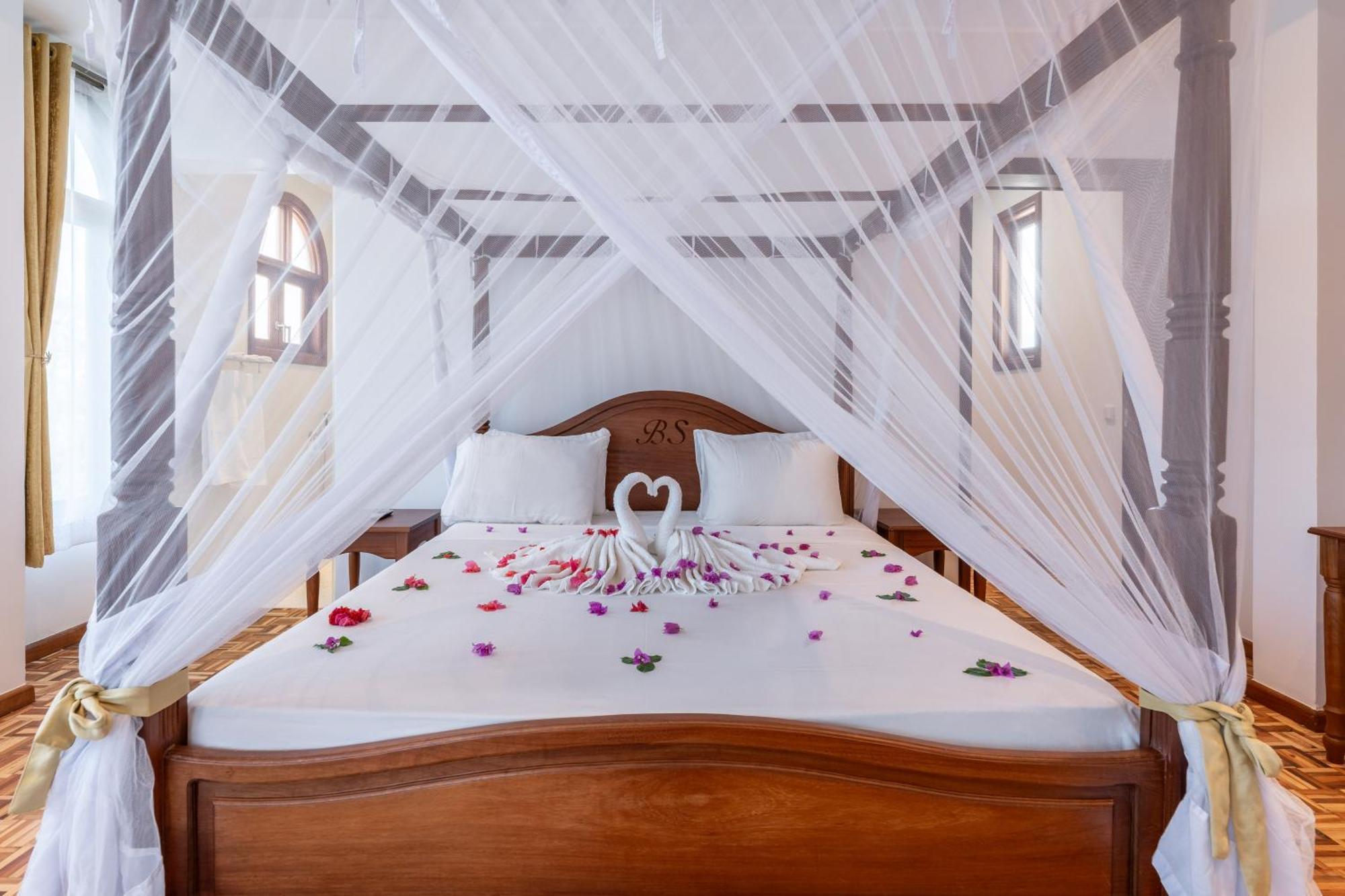 Villa Branca Diani Boutique Luxury & Personalized Service ディアニ・ビーチ エクステリア 写真